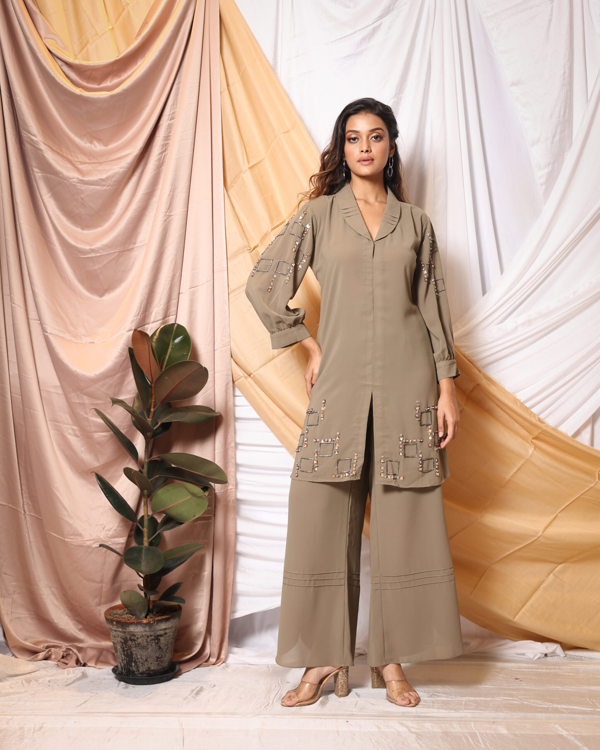Kiara Slim Tunic with Palazzo Pants in Blanche – The STORY Brand